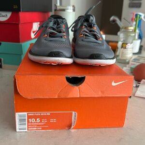 Nike flex 2016 rn 10.5